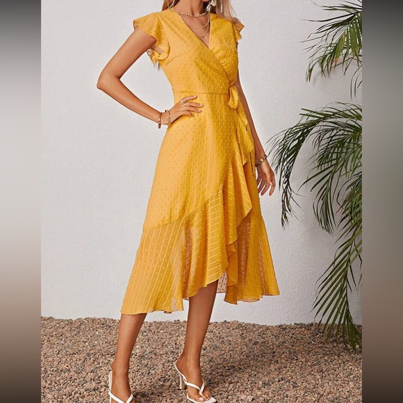 Boho Swiss dot ruffle hem knot side wrap dress - Picture 5 of 5